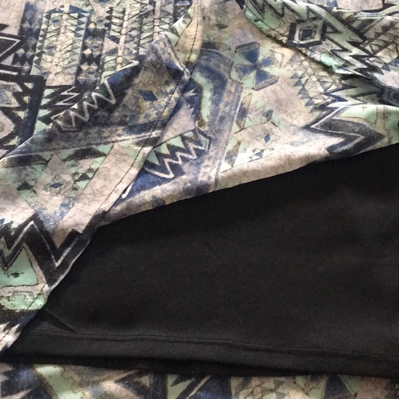 Long Aztec Print Dress - Picture 3 of 4